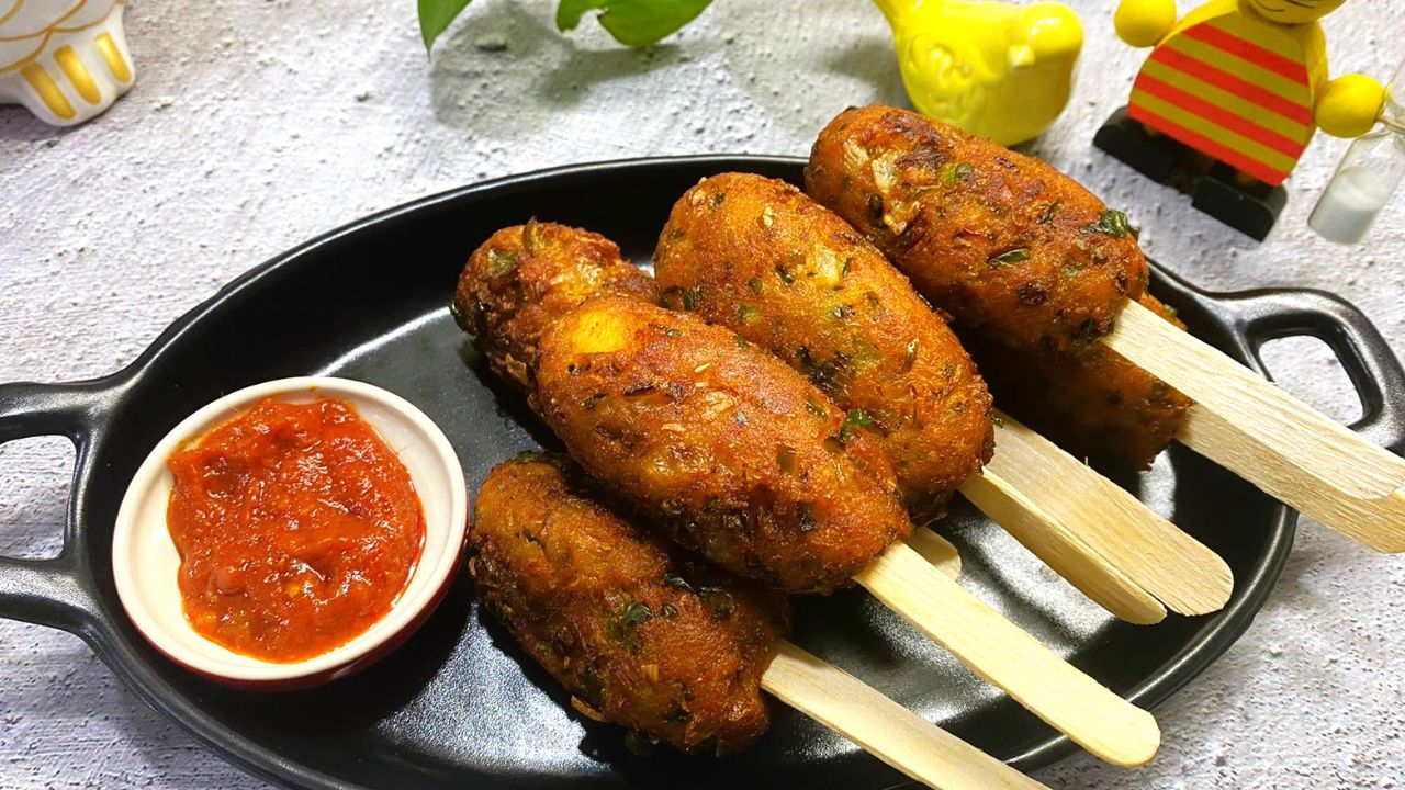 Cheesy Veg Lollipops