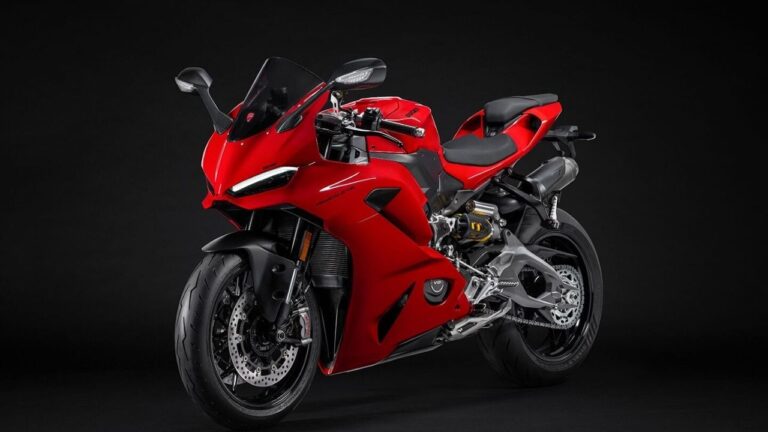 Ducati Panigale V2 2025 – New Superbike Has Been Launched, Know Its Top 5 Amazing Features