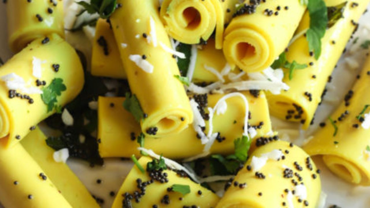 Gujarati Khandvi Recipe
