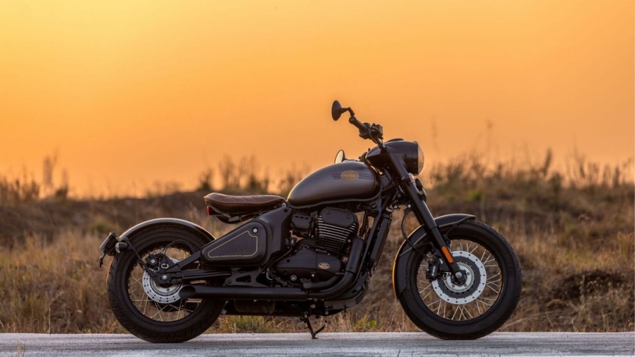 Jawa 42 Bobber: A fantastic...