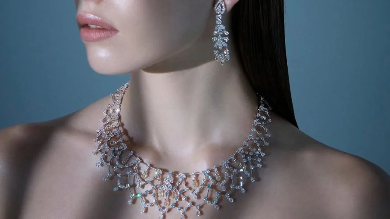 Jewelry Trends 2025 – Modern, Minimal & Meaningful Designs for Every Woman  - Times Bull