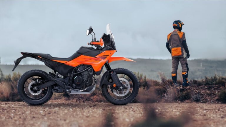 KTM 250 Adventure – 250cc engine with a new modern design and powerful adventure performance