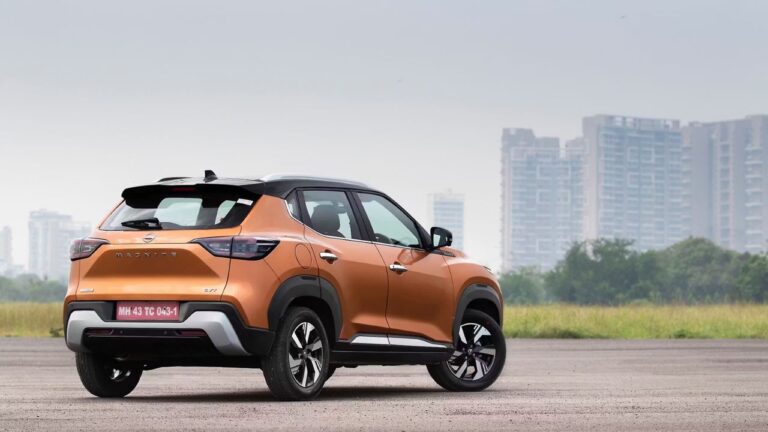 Nissan Magnite: Budget SUV with stylish look and powerful performance, priced from ₹5.62 lakh.