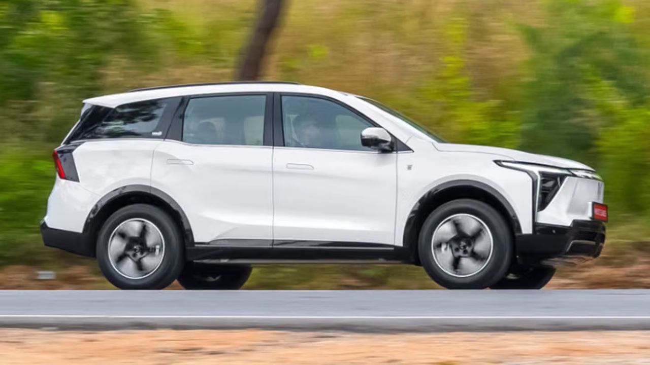 Mahindra XEV 9S- Can