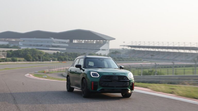 Mini Countryman JCW 2025 Review — Luxury Meets Power in a Stylish SUV