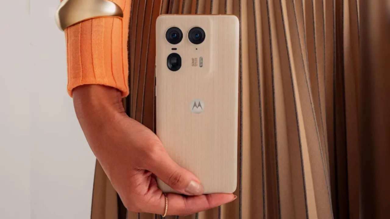 Motorola Edge 50 Ultra (1)