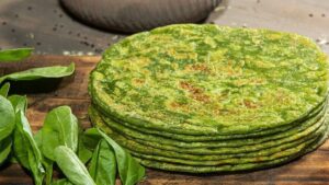 Eat Hot Oats Spinach Paratha For Breakfast In Winter – So Tasty And Healthy