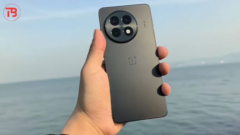 OnePlus 13R Discount of Rs 3,525 Now Live on Flipkart Ahead of OnePlus 15R Launch