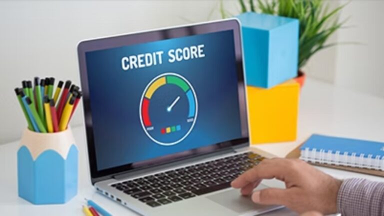 Your EMI will now be reduced by your CIBIL score, RBI has changed the rules!