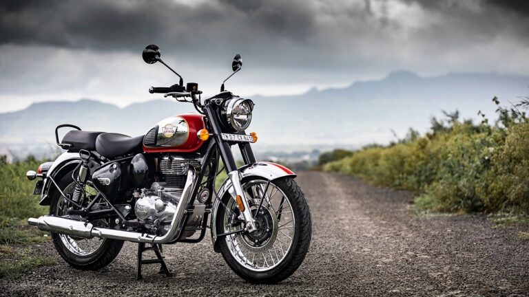 Royal Enfield Classic 350 again becomes the No. 1 bike in the market – new sales record in October 2025