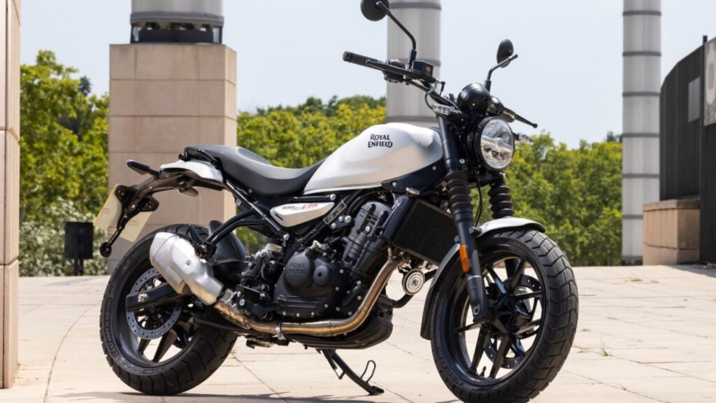 Royal Enfield Guerrilla 450 4