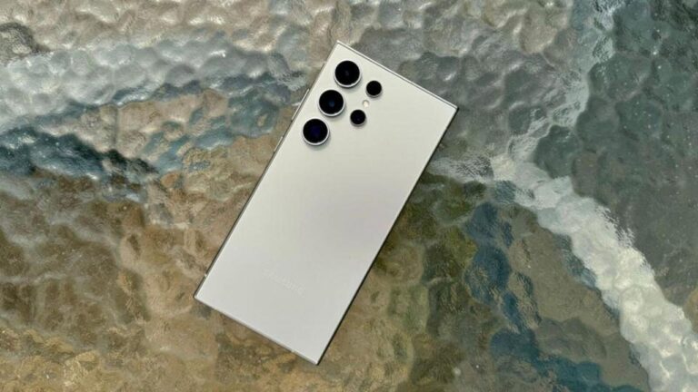 Samsung Galaxy S24 Ultra: Unmatched Combination of Flagship Level Power and Premium Experience