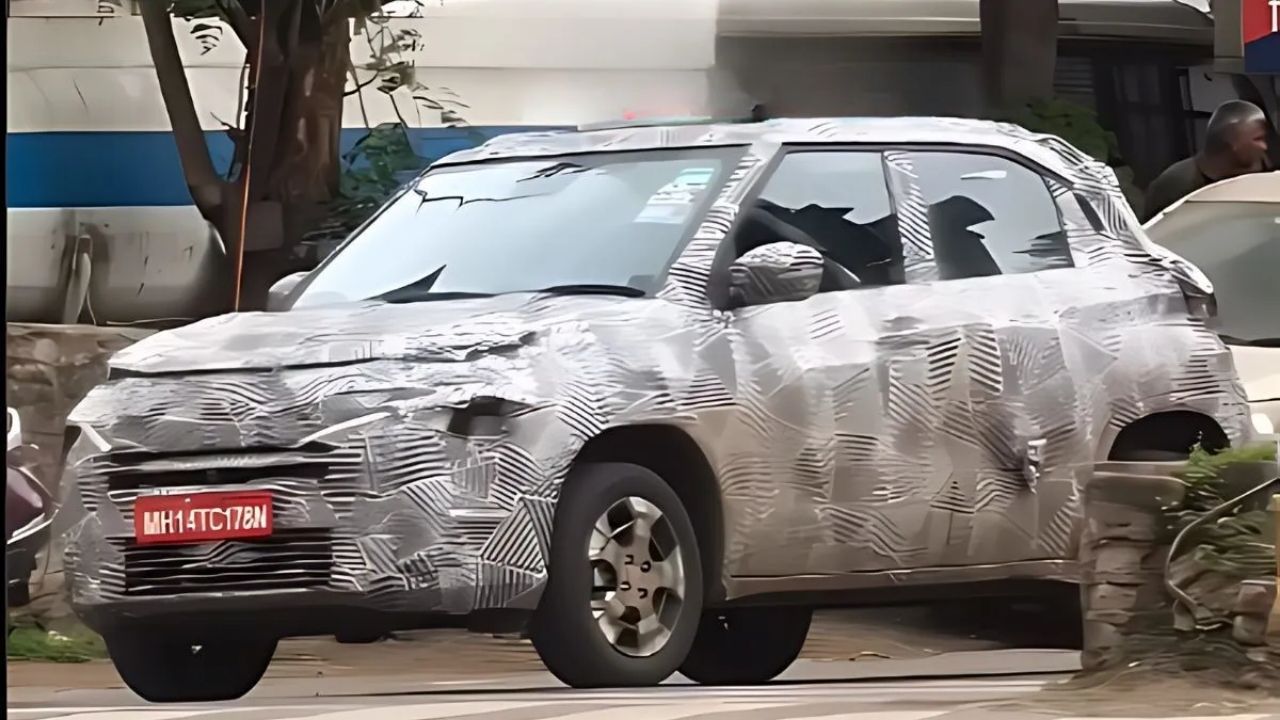 Tata Punch Facelift Spotted Testing...