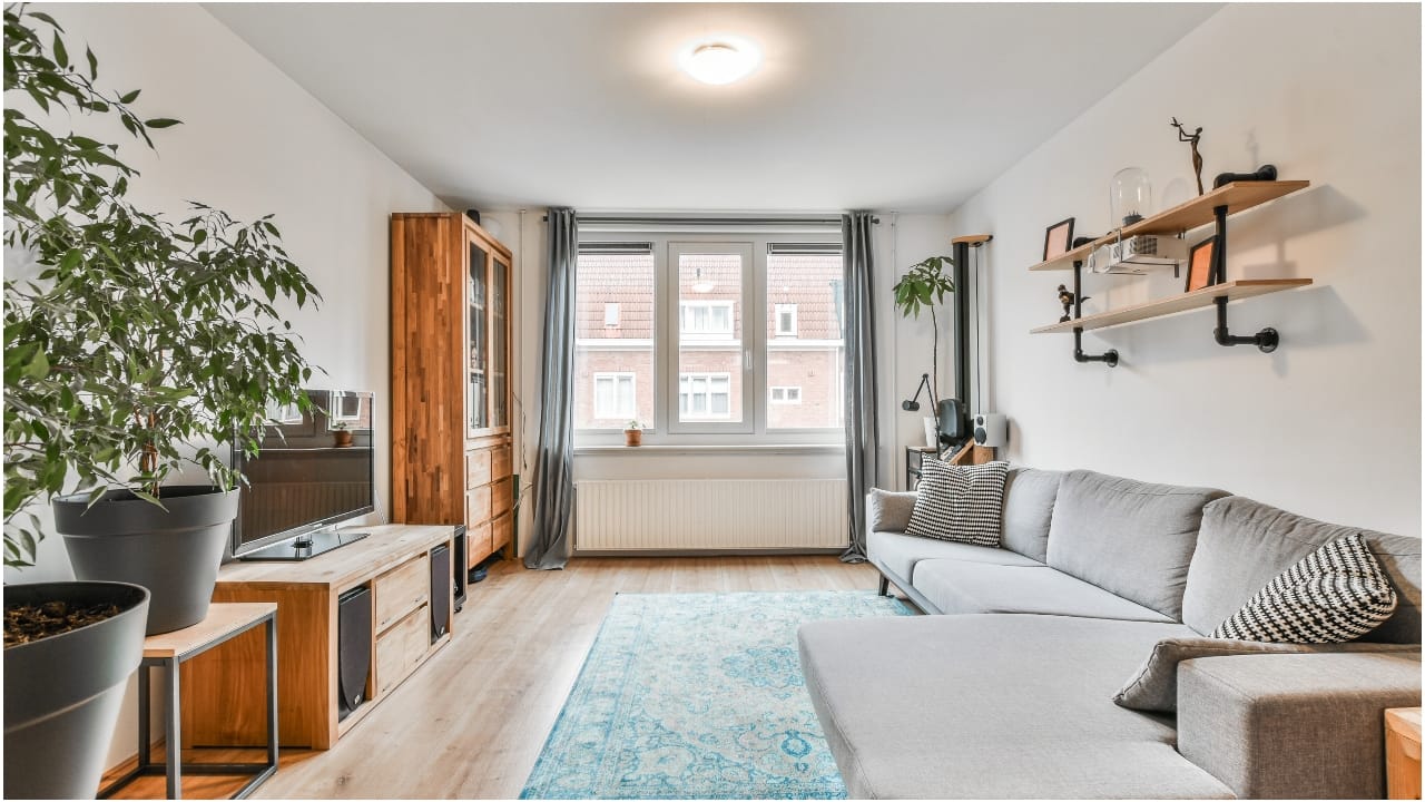 Vastu Tips: Avoid These 5...