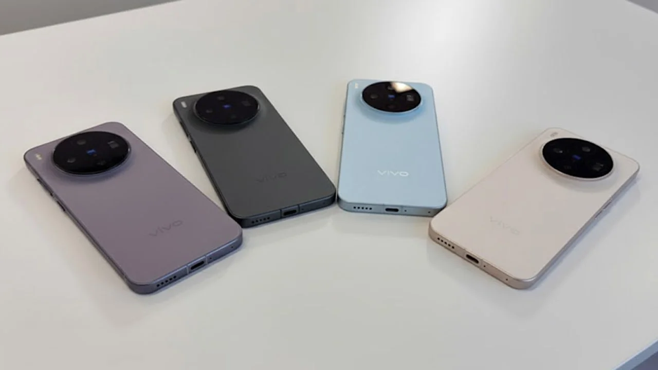 Vivo Display Comparison 2025