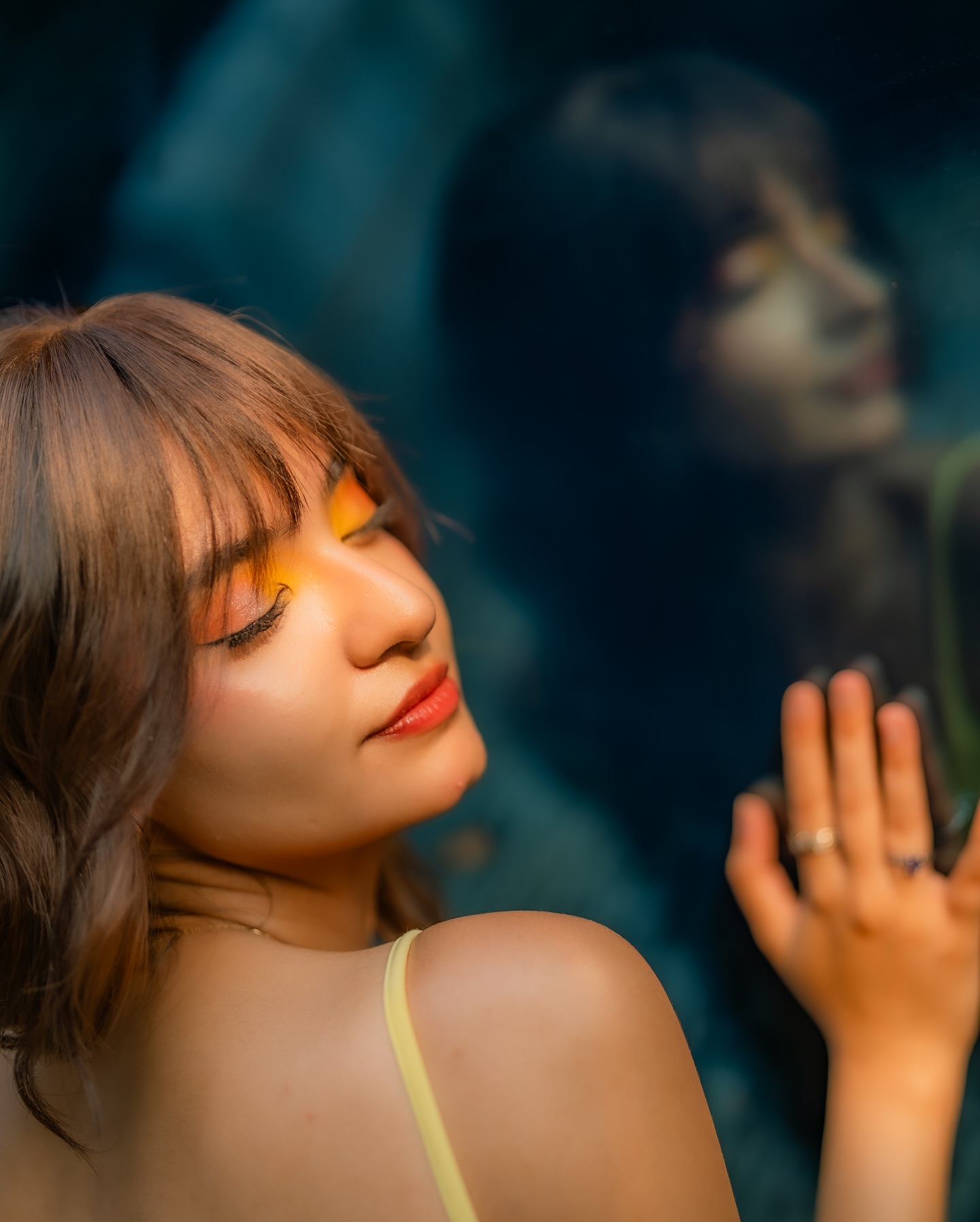 Anushka Sen Flaunts Bold Figure...