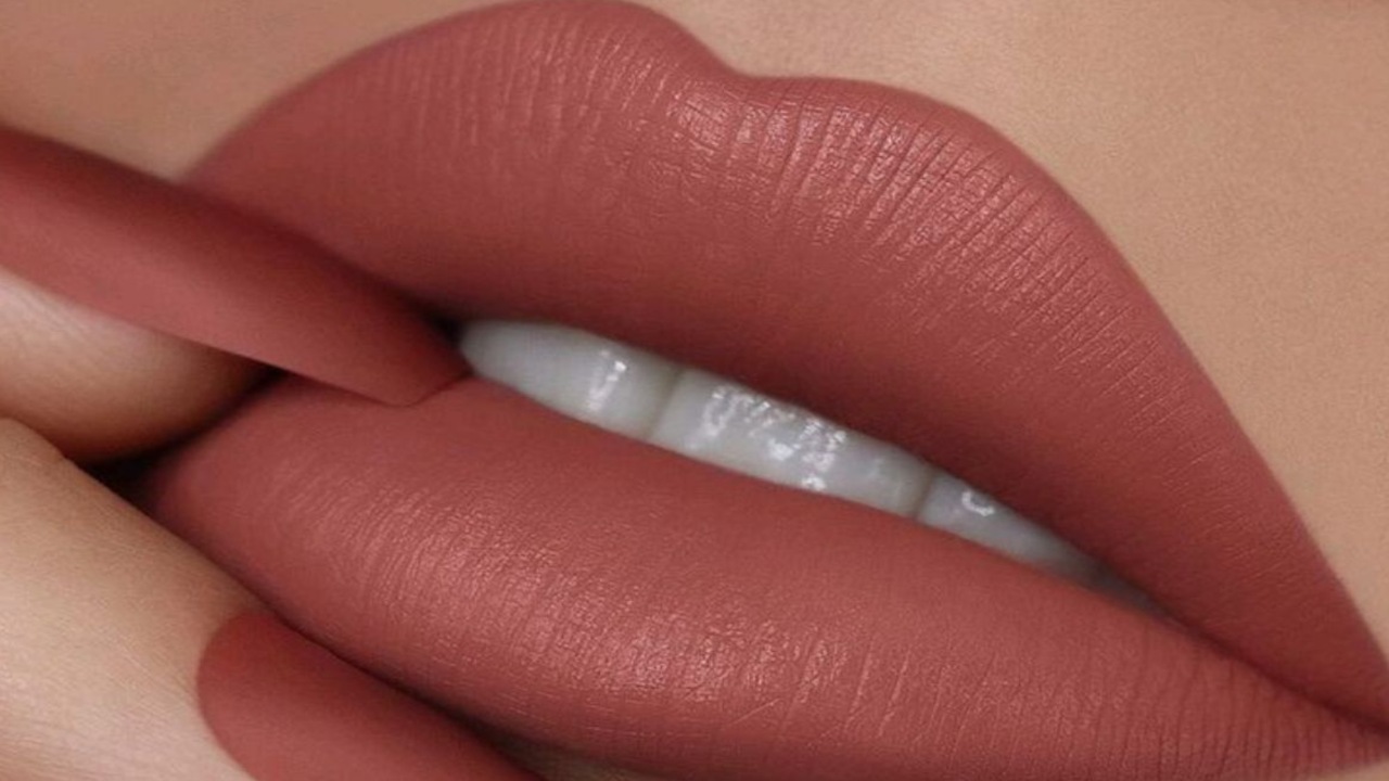 Make Your Dusky Skin Pop...