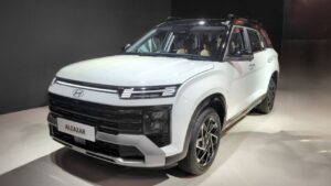 Hyundai Alcazar Facelift 2025 Review – Better 7-Seater for Families?