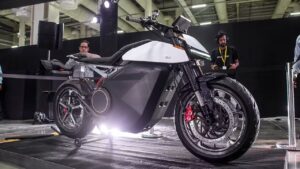 Ola Roadster Electric Bike Review – Design, Performance & Real-World Range (2025)