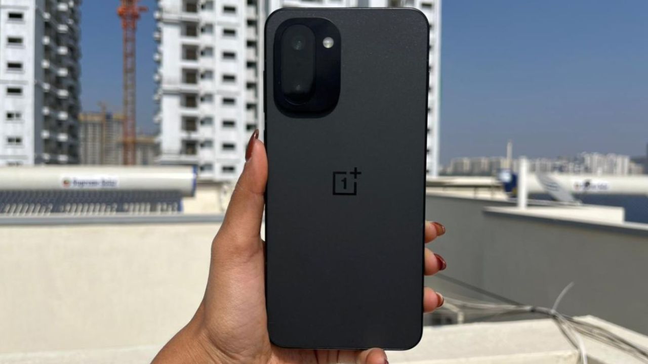 Oneplus 15r (3)