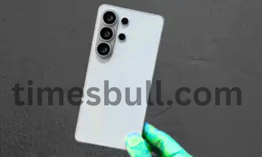 Samsung Galaxy S26 Ultra: With 200MP camera and 60W charging, this phone is one of best. know all features