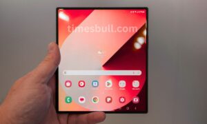 Flipkart Year End Sale 2025—Samsung Galaxy Z Fold 6 discount up to Rs 61,000 with many offer