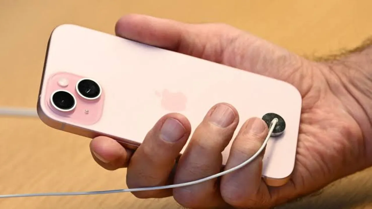 Apple Iphone 15