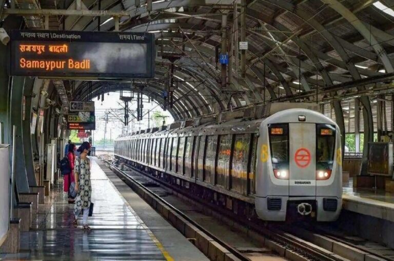 Republic Day 2026: What Are Metro Timings on January 26? Check Parking Rules