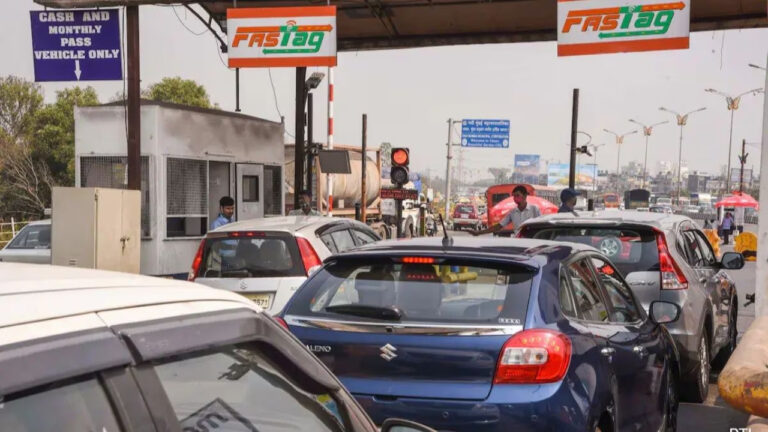 Cash Payments to Stop at Toll Plazas from April 1st, Now FASTag and UPI Mandatory