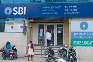 SBI Super Package for Pensioners, Get ₹30 Lakh Insurance and Zero Balance Account