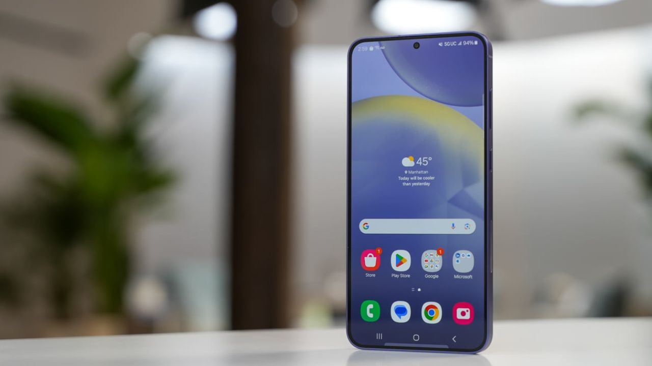 Samsung Galaxy S24 Best Discount Even on Amazon- Here's How You Can Save More Than ₹35,000 3 Samsung Galaxy S24 1 1