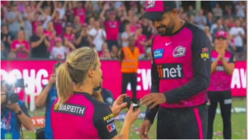 Ellyse Perry proposed Babar Azam during Sydney Sixers vs Hobart Hurricanes match? Know reality