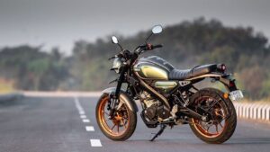 Yamaha XSR155 Review India – Neo-Retro Styling and Powerful Performance
