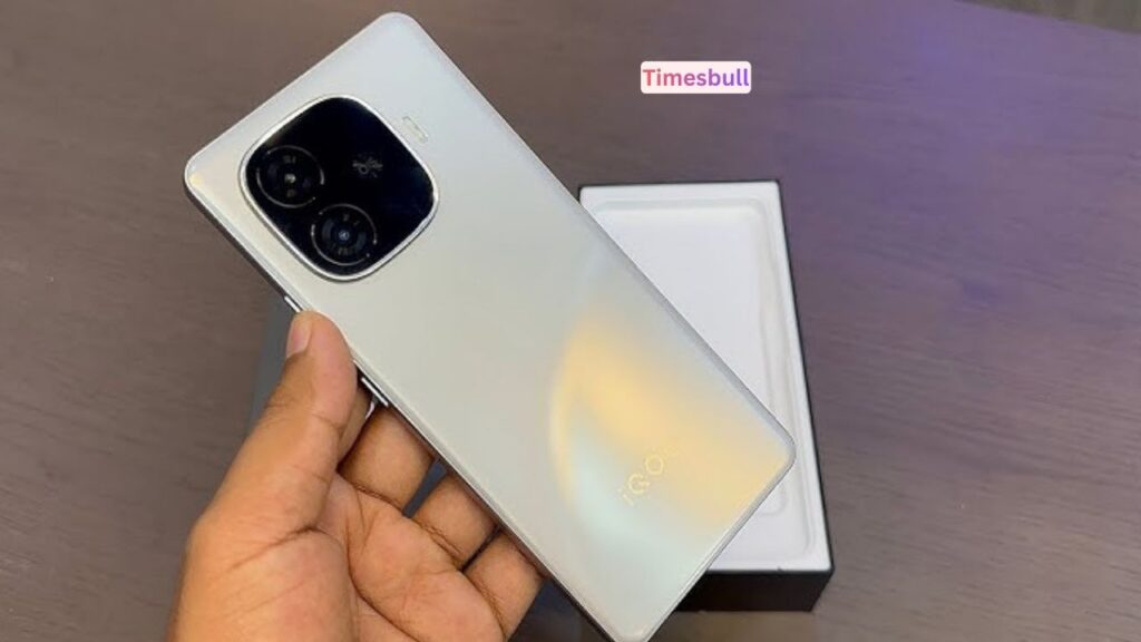 iQOO Neo 10R 5G Phone Best Discount Offer Since Launch- It Has 6400 mAh Battery, 144 Hz Refresh Rate & Qualcomm Snapdragon 8s Gen 3 Chipset