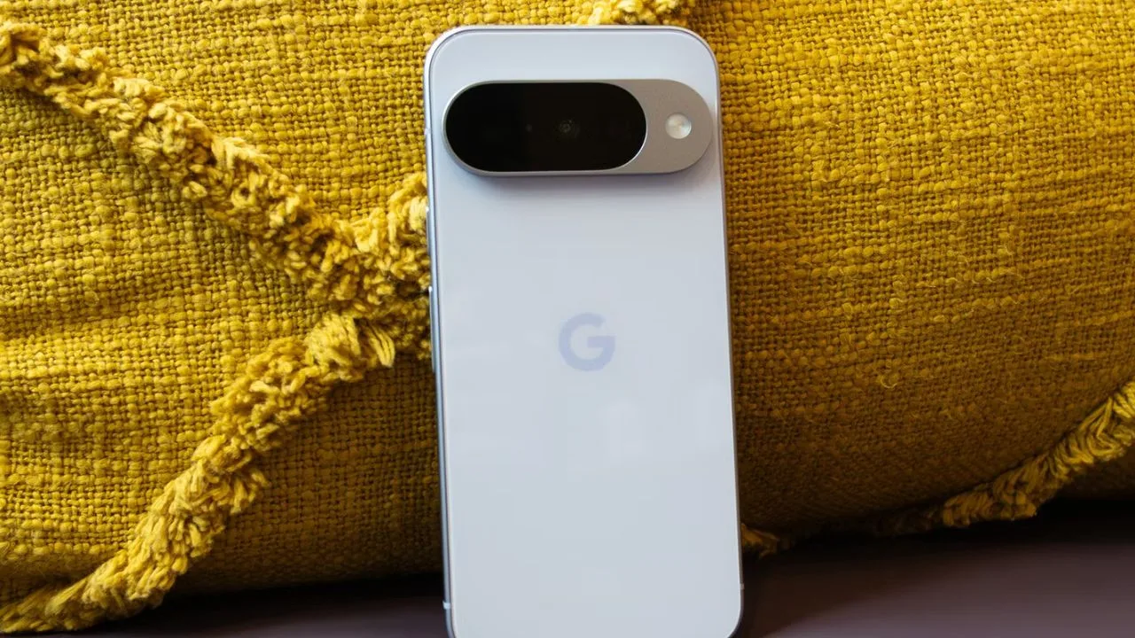 Google Pixel 10 5G Phone Is Available with ₹9,009 Off in Amazon Limited Time Deal- Best Gift For Your Partner in Valentine Week - Times Bull