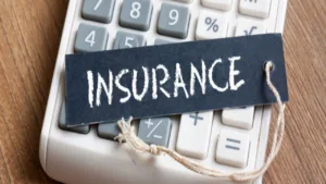 Insurance Premium EMI Option: एकमुश्त भुगतान की टेंशन खत्म, EMI में चुकाएं बीमा प्रीमियम, पढ़ें डिटेल in Hindi News category