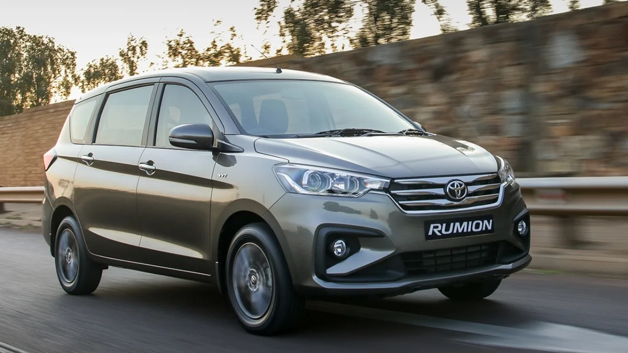 Maruti Suzuki Ertiga vs Toyota Rumion