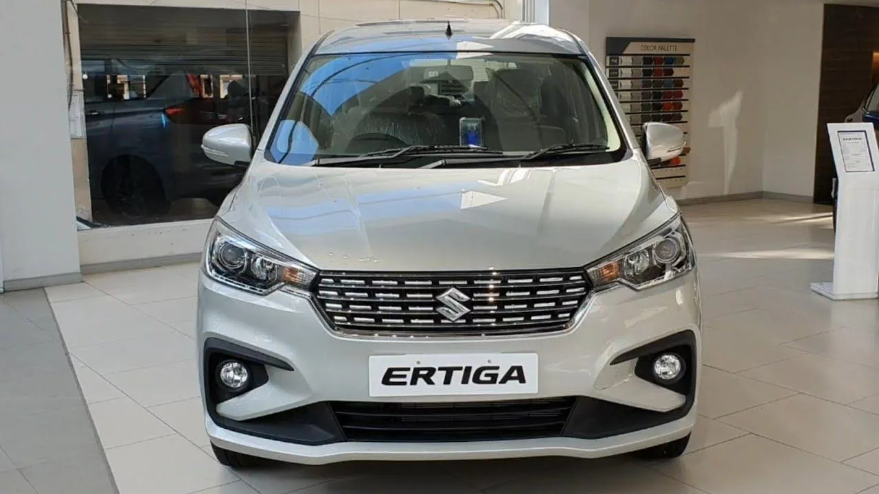 Maruti Suzuki Ertiga vs Toyota Rumion