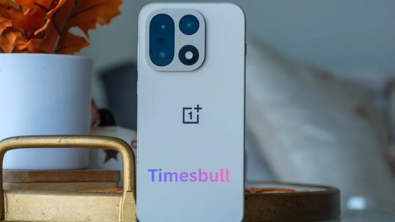 OnePlus 15 Gets Flat ₹17,000 Discount on Amazon- 165Hz Display, 7300mAh Battery & 4K Camera Makes It Special - Times Bull