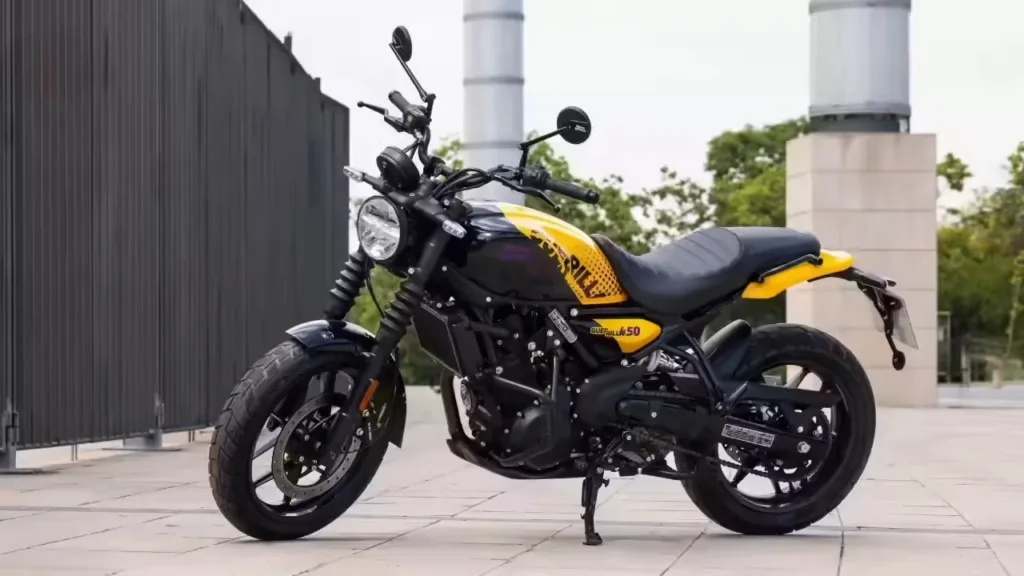 Royal Enfield Guerrilla 450 Loses “Yellow Ribbon” Shade in 2026