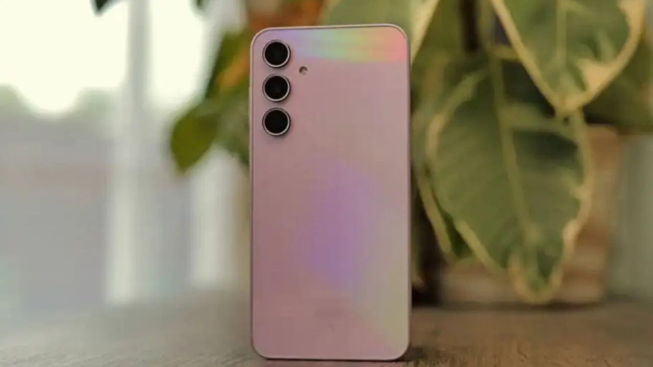 Samsung Galaxy A35 5G Phone Gets Huge ₹14,000 Off in Valentine Offer- Here’s How You Can Make it Yours? - Times Bull