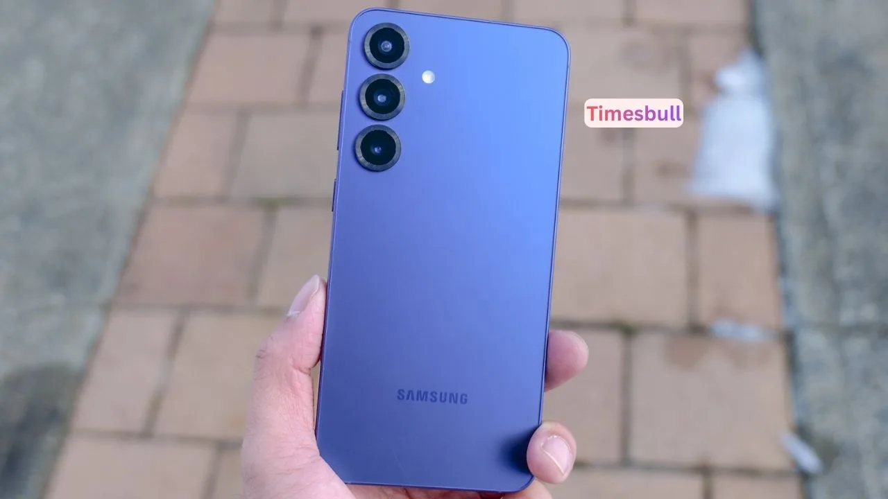 Samsung Galaxy S25 FE 5G Phone Is Now More Affordable with ₹8,000 Discount