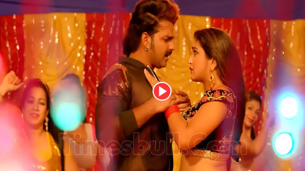 Bhojpuri Song – Aamrapali Dubey & Pawan Singh “Bhatar Ko Bhi Bhul Jaogi” Bold Steamy Romance Go Viral On Internet, Must Watch