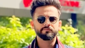 Elvish Yadav Receives Supreme Court Warning in Snake Poison Case Hearing in Entertainment category