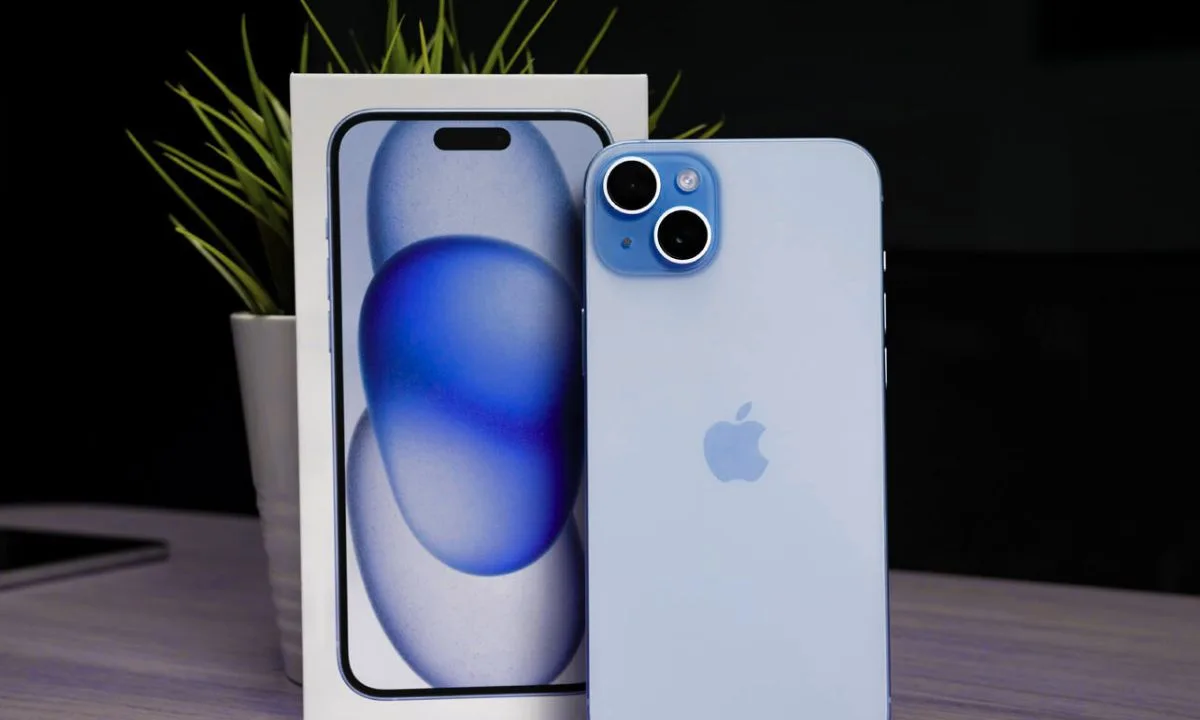 Valentine Day Sale- iPhone 15 Up to 24,000 Discount with Best Offers! - Times Bull