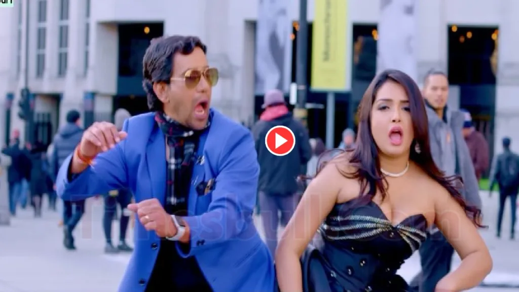 Bhojpuri Song – Nirahua & Aamrapli Dubey Sizzling Track”Gori Tohar Kamar Lachkauwa” Go Wild On Internet, Must Watch