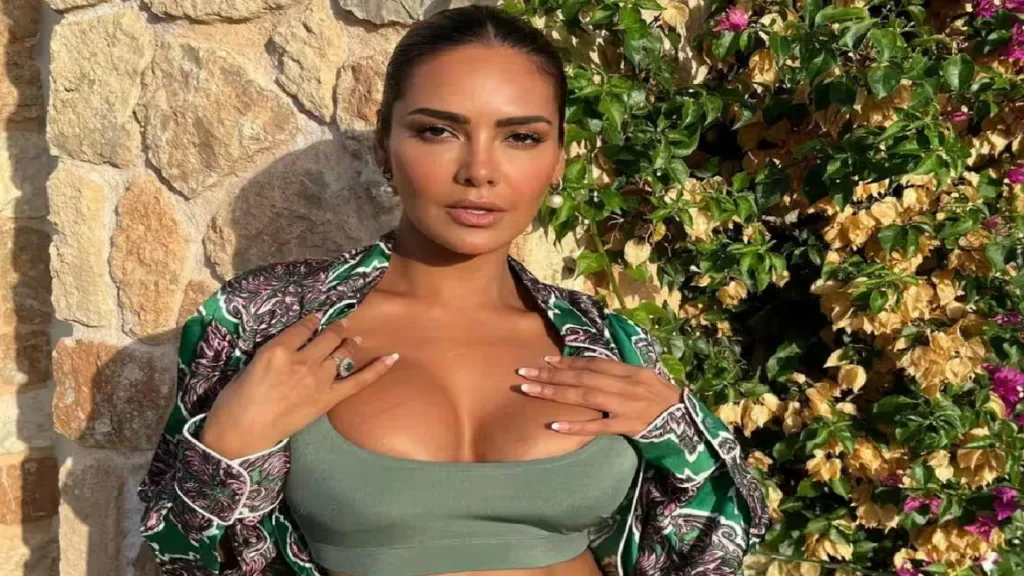 Bollywood Actress in Esha Gupta tuck in UAE Amid War, Calls Situation ‘Terrifying’