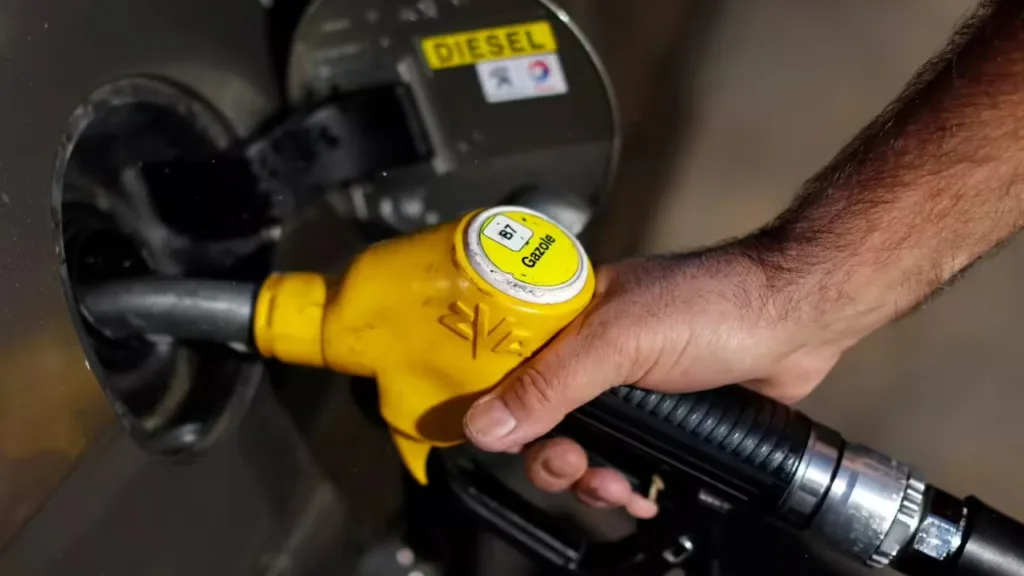 Petrol Diesel Price increased by 22 Rupees, Know the details