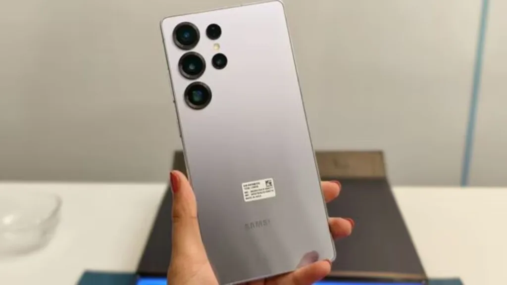 Samsung Galaxy S25 Ultra 5G Gets Massive Price Drop: Save Big on This Premium Flagship Deal 1 Samsung Galaxy S25 Ultra 5g (3)