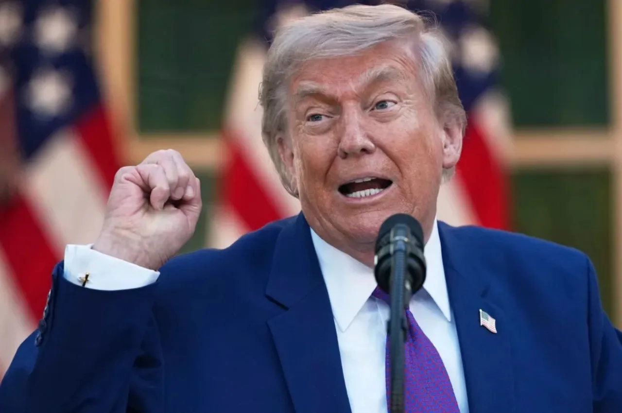 America Vs Iran: मिडिल ईस्ट में फिर बढ़ेगा तनाव! डोनाल्ड ट्रंप ने कही ऐसी बात की चौंक जाएंगे आप - Donald Trump | TIMESBULL